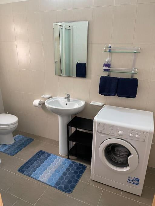 Sunset Apt Modern 1 Bedroom Apt Near The Beach Birżebbuġa Eksteriør bilde